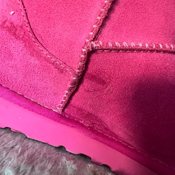 RARE UGG Classic Ultra Mini Boot PINK - Picture 6 of 8